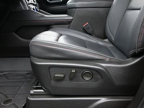 Used 2024 Chevrolet Tahoe RST w/ Sport Performance Package image 27