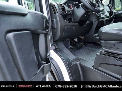 Used 2024 RAM ProMaster 2500 w/ Convenience Group FWD image 7
