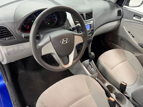 Used 2013 Hyundai Accent GLS image 12