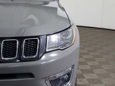 Used 2020 Jeep Compass Limited AWD/4WD image 11