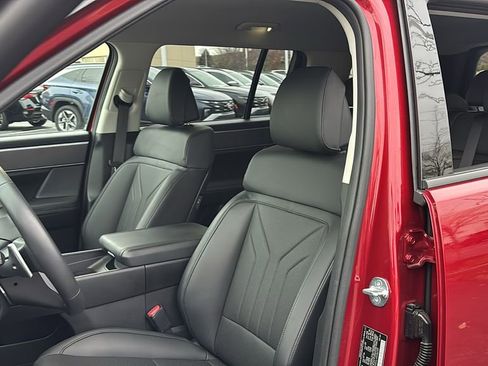 Used 2025 Hyundai Santa Fe SEL image 10