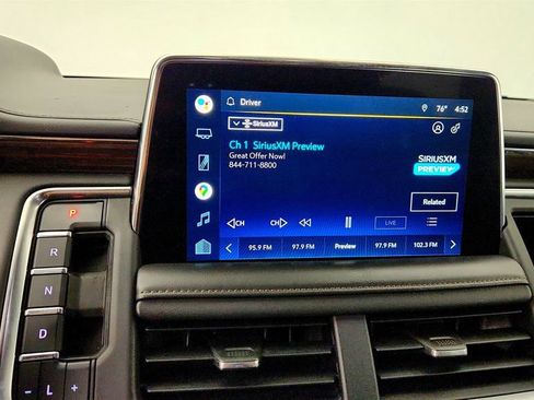 Used 2022 Chevrolet Suburban High Country AWD/4WD image 18