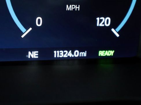 Certified 2023 Ford F150 Lariat w/ FX4 Off-Road Package image 39