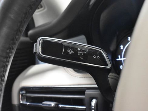Used 2021 Lincoln Corsair FWD image 14