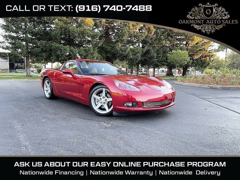 Used 2005 Chevrolet Corvette Coupe w/ Preferred Equipment Group RWD image 1