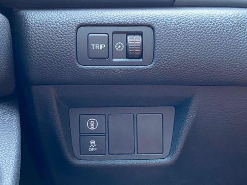 Used 2018 Honda Accord Sport image 10