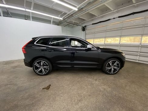 Used 2019 Volvo XC60 T6 R-Design w/ Protection Package Premier image 7