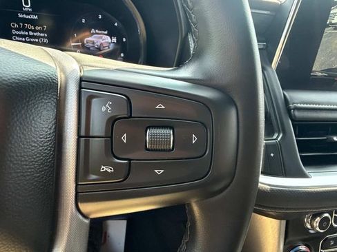 Used 2024 GMC Yukon SLT image 37