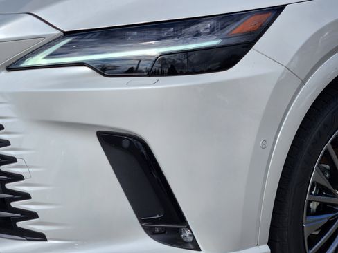 New 2026 Lexus RX 450h AWD image 5