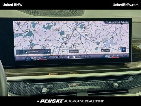 Used 2024 BMW X5 xDrive50e w/ M Sport Package AWD/4WD image 10