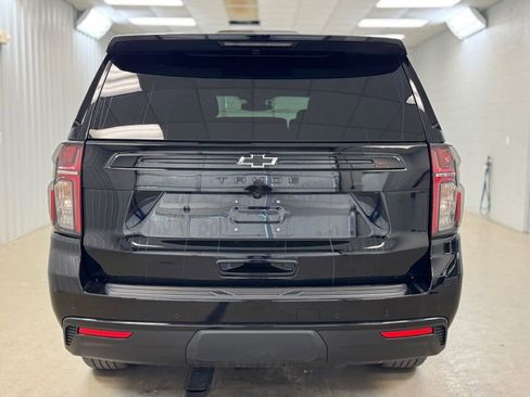 Used 2024 Chevrolet Tahoe Z71 w/ Luxury Package AWD/4WD image 6