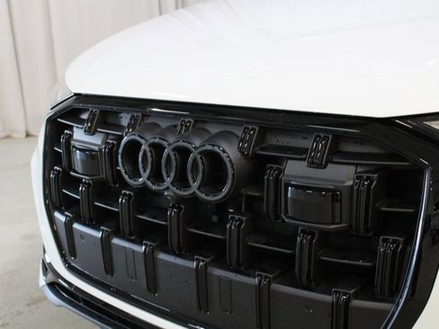 New 2026 Audi Q7 2.0T Premium image 32