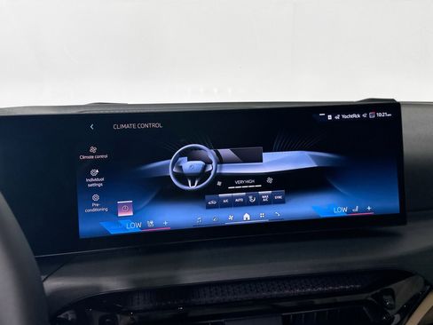 Used 2026 BMW 430i xDrive Coupe w/ Parking Assistance Package image 15