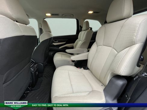 Used 2022 Subaru Ascent Premium w/ Convenience Package image 31