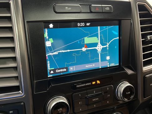 Used 2016 Ford F150 Limited AWD/4WD image 8