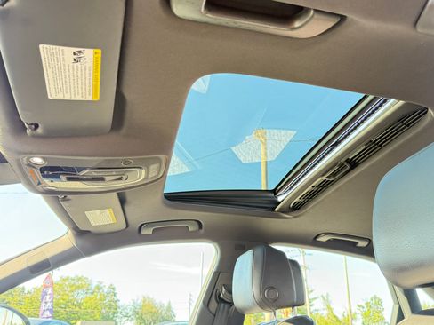 Used 2017 Audi A4 2.0T Premium Plus image 31