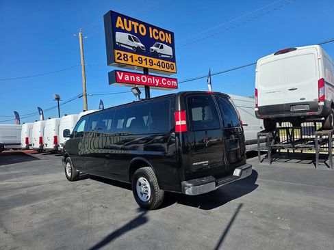 Used 2013 Chevrolet Express 3500 LT w/ LT Preferred Equipment Group image 21