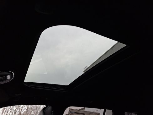 New 2026 Jeep Grand Cherokee Altitude image 10