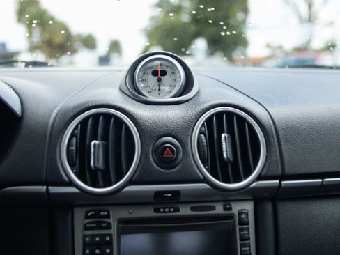 Used 2006 Porsche Cayman S RWD image 31