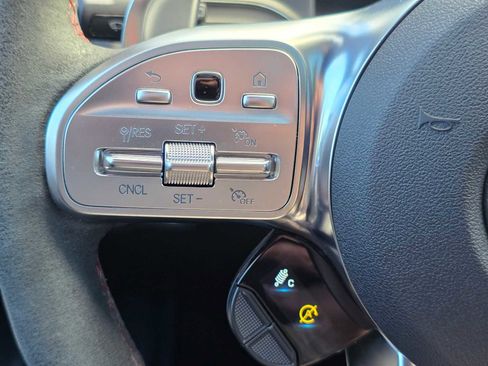 Used 2023 Mercedes-Benz GLB 35 AMG 4MATIC image 37