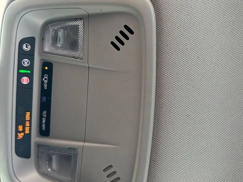 Used 2025 Chevrolet Malibu LT FWD image 25