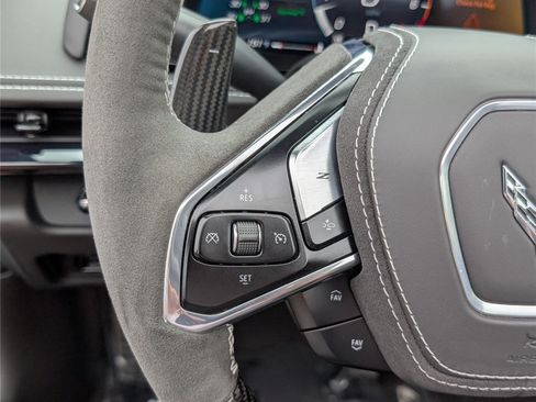 Used 2025 Chevrolet Corvette E-Ray AWD/4WD image 21