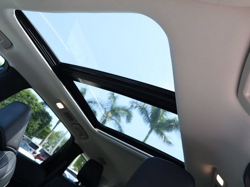 Certified 2023 INFINITI QX60 Pure FWD image 17