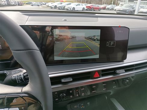 New 2026 Kia Sorento LX image 23