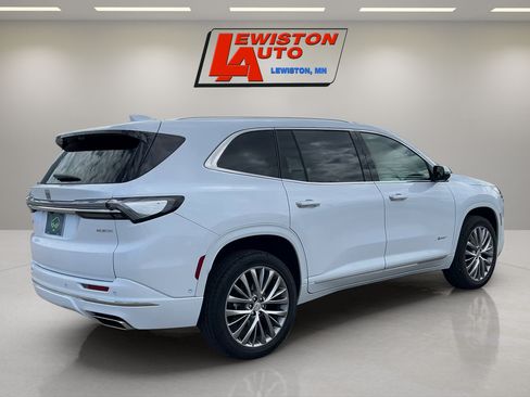 Certified 2026 Buick Enclave Avenir w/ Super Cruise Package AWD/4WD image 5