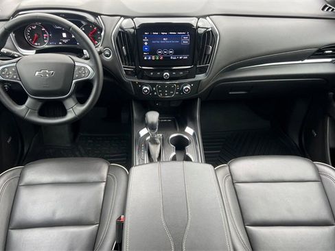 Used 2023 Chevrolet Traverse Premier w/ Redline Edition image 16