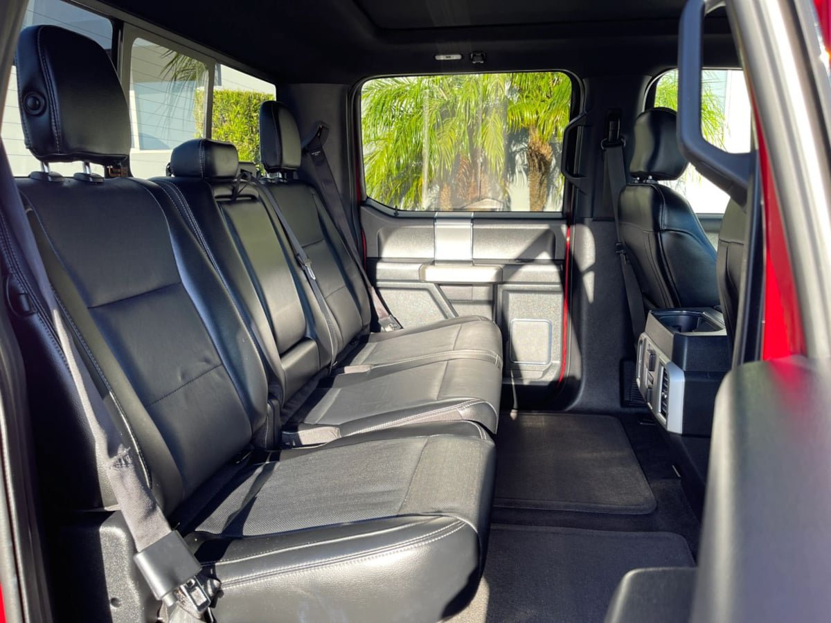 Used 2015 Ford F150 Lariat w/ Equipment Group 502A Luxury AWD/4WD image 27