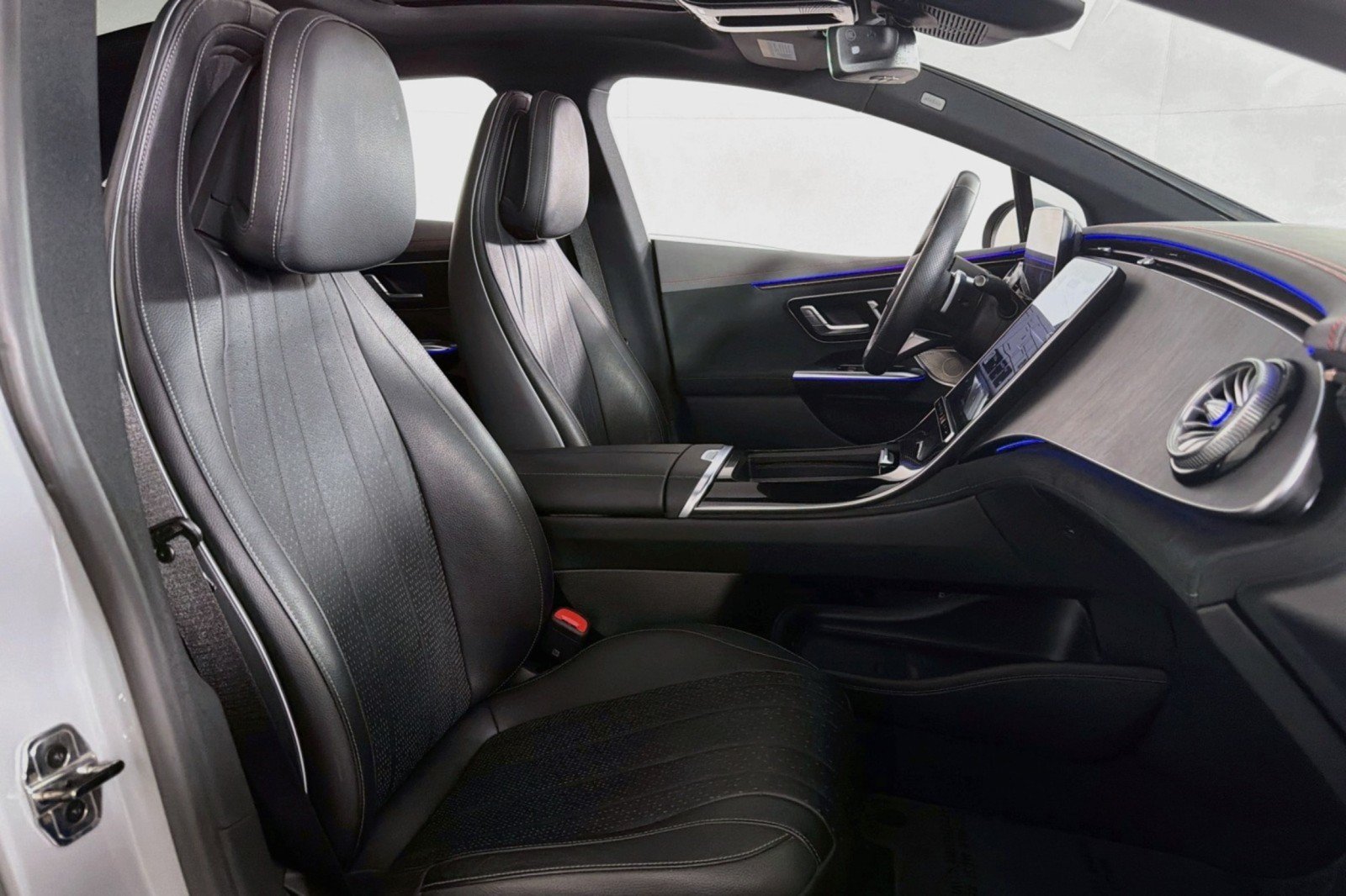 Certified 2023 Mercedes-Benz EQE 500 4MATIC Sedan image 7