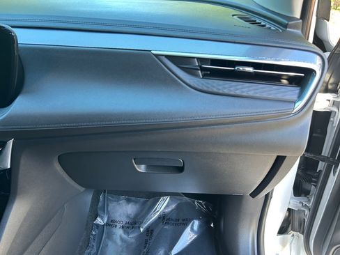 Used 2024 Buick Encore GX Avenir w/ Avenir Technology Package image 26