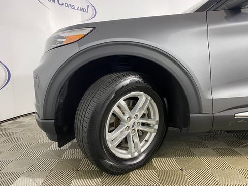 Used 2022 Ford Explorer XLT w/ Equipment Group 202A image 31