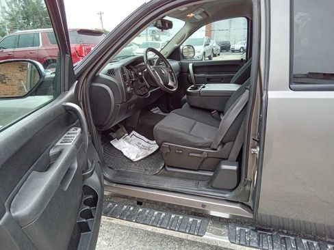 Used 2011 Chevrolet Silverado 1500 LT w/ All-Star Edition AWD/4WD image 8