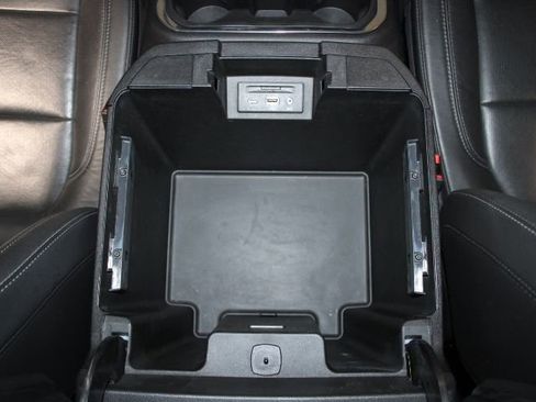 Used 2020 GMC Sierra 3500 SLT w/ SLT Convenience Package image 35