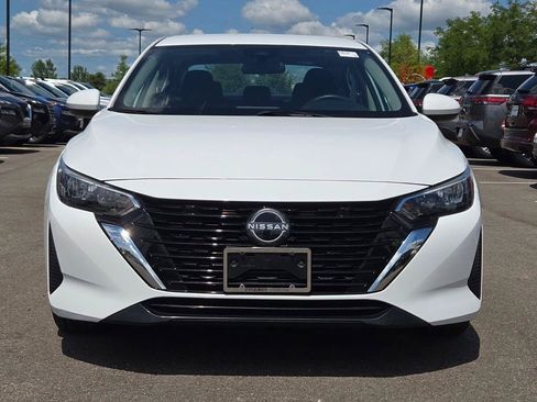 Used 2024 Nissan Sentra S FWD image 2