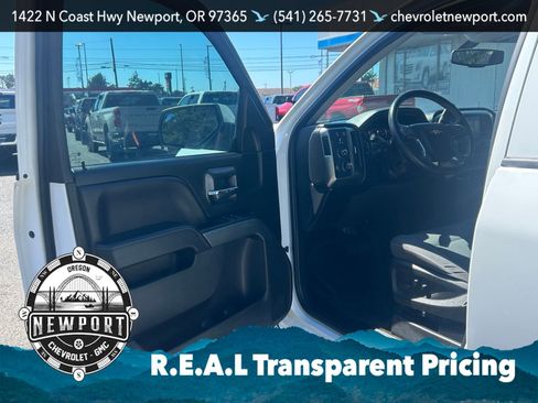 Used 2018 Chevrolet Silverado 1500 LT w/ All Star Edition AWD/4WD image 14