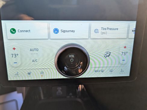 Used 2021 Ford Mustang Mach-E Premium image 21