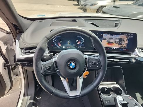 Used 2024 BMW X1 xDrive28i w/ Technology Package AWD/4WD image 4