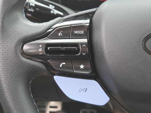 Used 2025 Hyundai Elantra N FWD image 33
