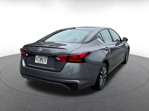 Used 2026 Nissan Altima 2.5 SV FWD image 13