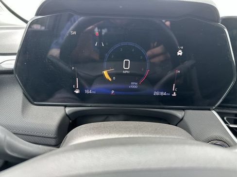 Used 2024 Chevrolet TrailBlazer LT w/ LT Cold Weather Package FWD image 12