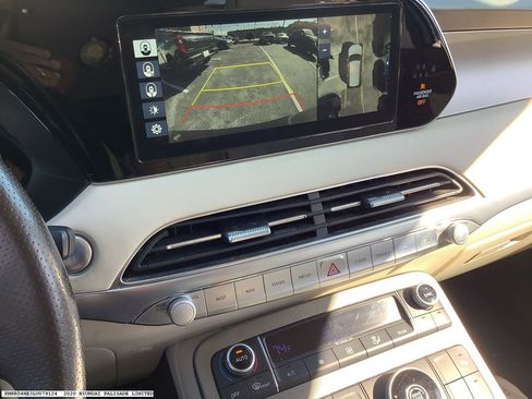Used 2020 Hyundai Palisade Limited image 10