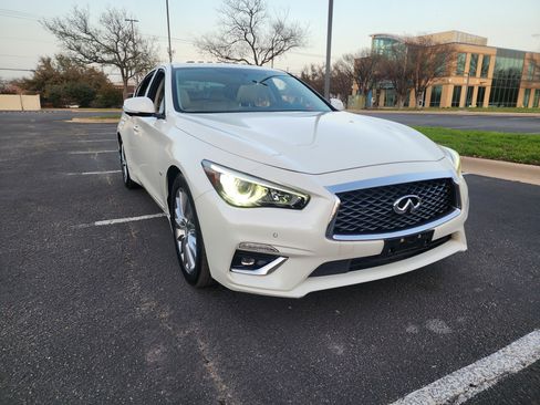 Used 2019 INFINITI Q50 Luxe w/ Essential Package (3.0T Luxe) image 1