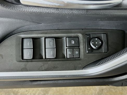 Used 2025 Toyota RAV4 XLE w/ Convenience Package image 15