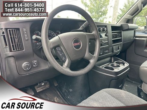 Used 2019 GMC Savana 2500 w/ Driver Convenience Package RWD image 8