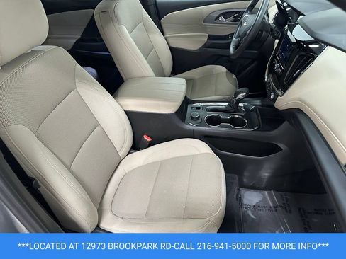 Used 2023 Chevrolet Traverse LS FWD image 26