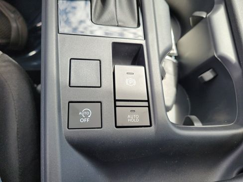 New 2027 Nissan Sentra S w/ Floor Mat Package FWD image 32