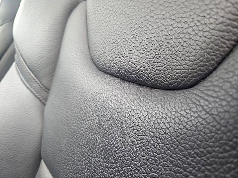 Used 2020 Volvo S60 T6 Inscription image 19